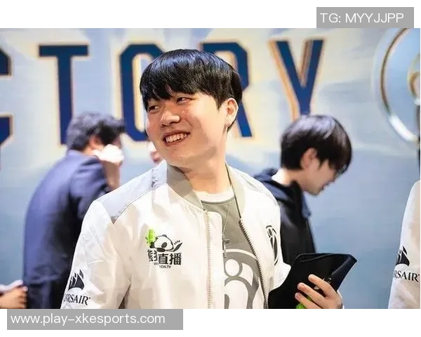 s15电竞总决赛中FPX战队CSGO运营策略的成功与不足分析